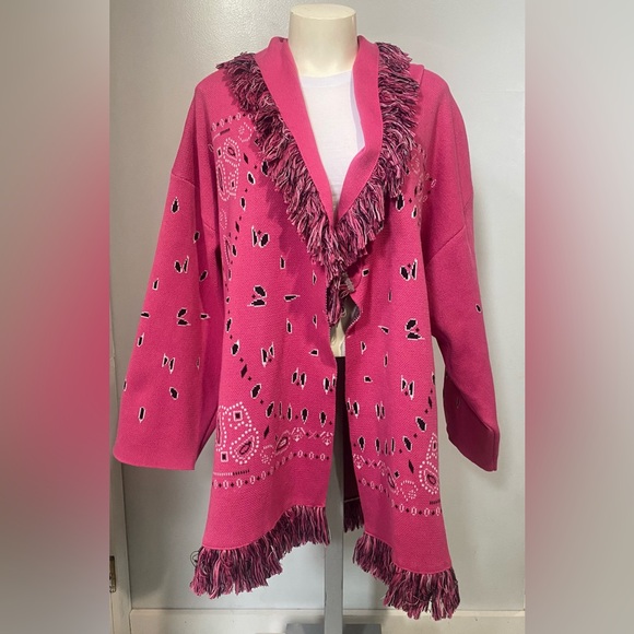 Sweaters - Pink Bandana Pattern Knit Cardigan Fringe Trim Open Front Sweater One Size